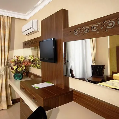 Club (adults Only) Otel 4*